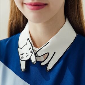 Miss Patina Cat Collar Mock Shirt